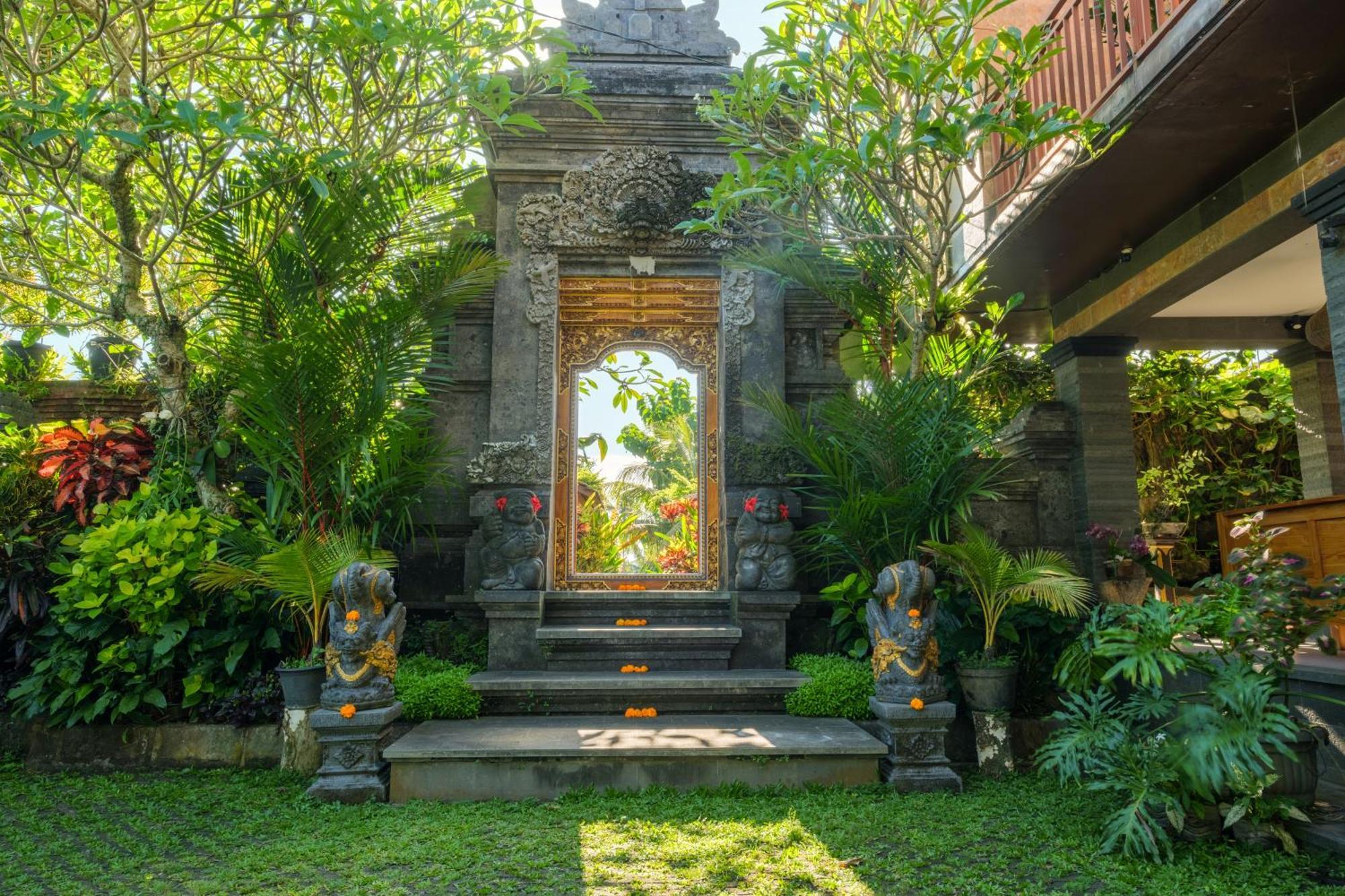 Puri Kobot Hotel Ubud Exterior foto